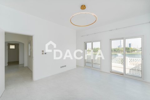 Vila u gradu Meadows, Dubai, UAE 5 spavaće sobe, 332 m2 Br. 720564 - Slika 17