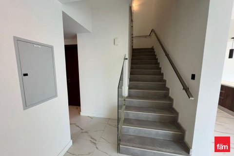 Řadový dům v Dubai, SAE 4 ložnice, 287.8 m² Č.: 711556 - fotografie 9