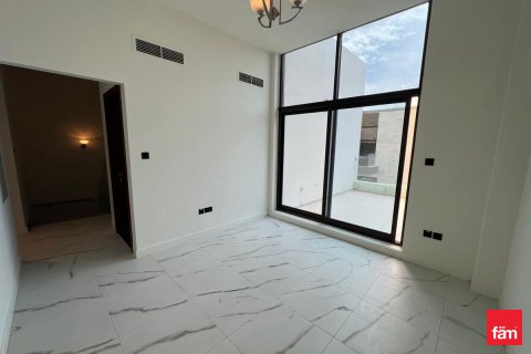 Řadový dům v Dubai, SAE 4 ložnice, 287.8 m² Č.: 711556 - fotografie 6