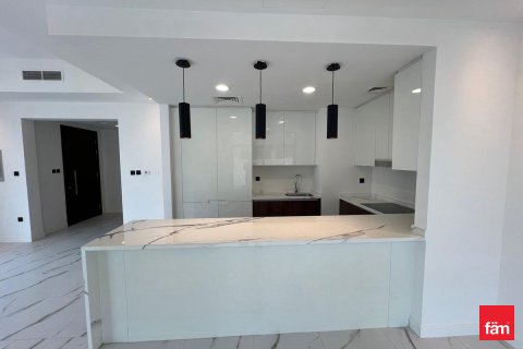 Řadový dům v Dubai, SAE 4 ložnice, 287.8 m² Č.: 711556 - fotografie 11