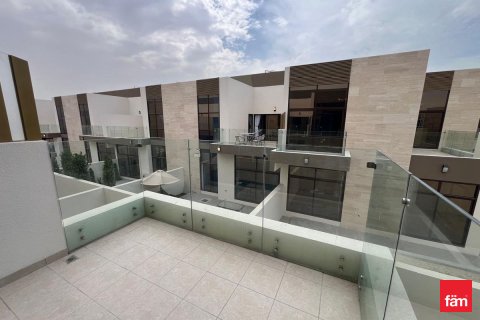 Řadový dům v Dubai, SAE 4 ložnice, 287.8 m² Č.: 711556 - fotografie 17