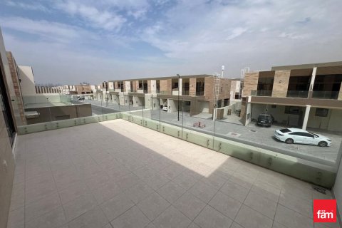 Řadový dům v Dubai, SAE 4 ložnice, 287.8 m² Č.: 711556 - fotografie 16
