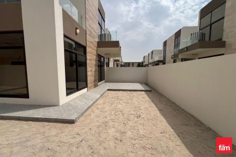 Řadový dům v Dubai, SAE 4 ložnice, 287.8 m² Č.: 711556 - fotografie 21