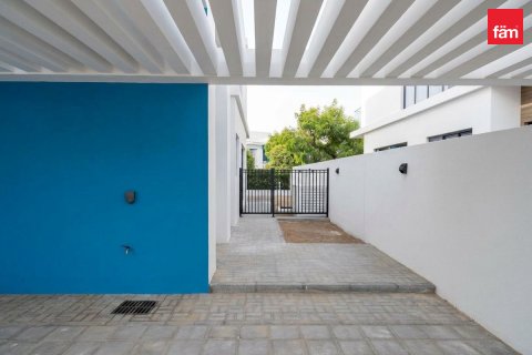 Vila di Dubai, UEA 6 kamar tidur, 439.1 m2 nomor 709924 - foto 28