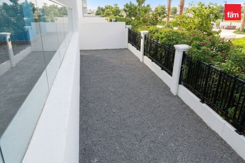 Vila di Dubai, UEA 6 kamar tidur, 439.1 m2 nomor 709924 - foto 30