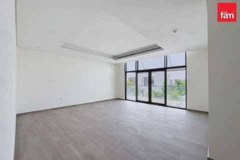 Villa in Dubai, UAE 4 bedrooms, 642.5 sq.m. № 766262 - photo 4