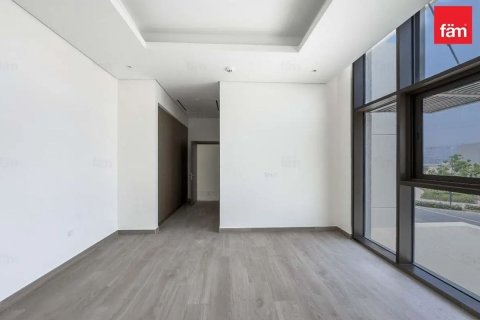 Villa in Dubai, UAE 4 bedrooms, 642.5 sq.m. № 766262 - photo 3