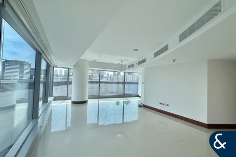 Διαμέρισμα σε World Trade Center, Dubai, ΗΑΕ 2 υπνοδωμάτια, 162 τ.μ. Αρ. 698127