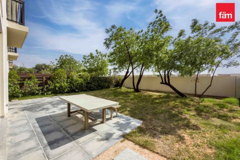 Villa in affitto a Dubai, EAU 4 camere da letto, 311.9 mq. № 708198 - foto 13
