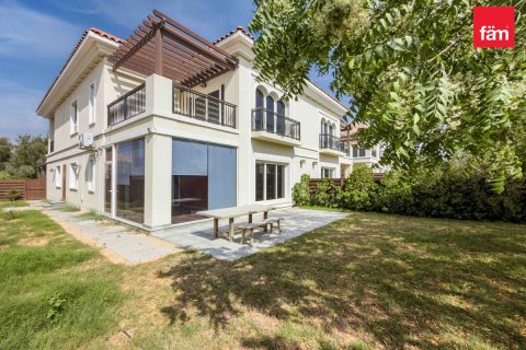 Villa in affitto a Dubai, EAU 4 camere da letto, 311.9 mq. № 708198 - foto 7