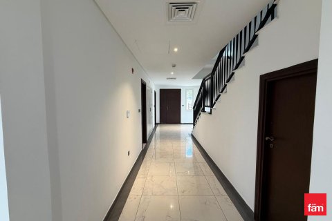 Villa in affitto a Dubai, EAU 4 camere da letto, 311.9 mq. № 708198 - foto 5