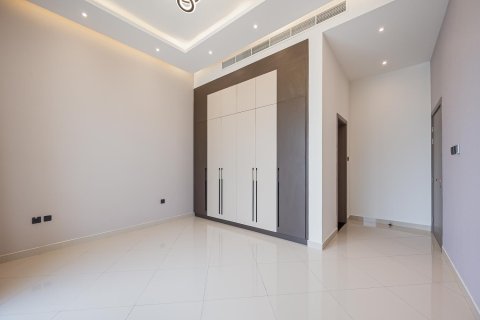 Vila di Muwaileh Commercial, Sharjah, UAE 4 bilik tidur, 444.08 meter persegi № 748516 - foto 15