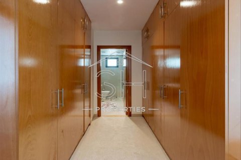 Vila v Dubai, SAE 5 spální, 470.6 m2 č. 511964 - Fotografia 8