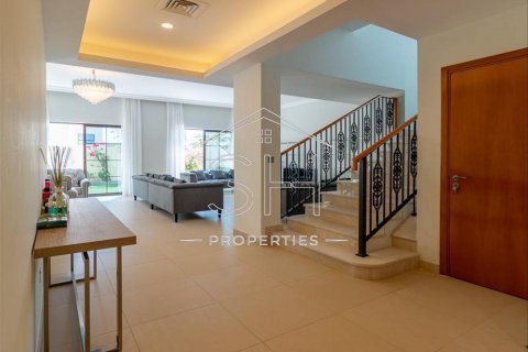 Vila v Dubai, SAE 5 spální, 470.6 m2 č. 511964 - Fotografia 4