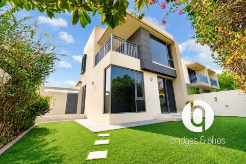 ویلا در Dubai Hills Estate، Dubai ، امارات متحده عربی 4 خوابه ، 229 متر مربع.  شماره 738759