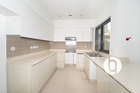 וילה להשכרה ב Dubai Hills Estate, Dubai, איחוד האמירויות  4 חדרי שינה, 229 מ"ר, מספר 738759 - תמונה 11