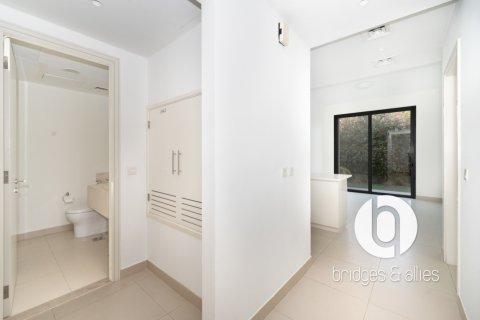וילה להשכרה ב Dubai Hills Estate, Dubai, איחוד האמירויות  4 חדרי שינה, 229 מ"ר, מספר 738759 - תמונה 21