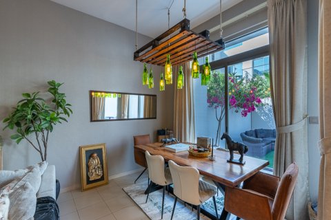 Villa til salgs i Dubai, Emiratene 3 soverom, 181.46 kvm Nr. 637599 - Foto 7