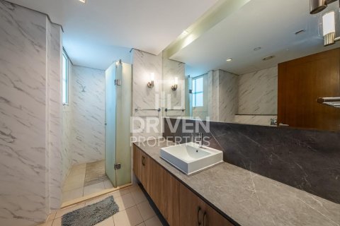 Lägenhet till försäljning i Palm Jumeirah, Dubai, UAE 3 sovrum, 376.54 kvm Nr. 762074 - fotografi 24