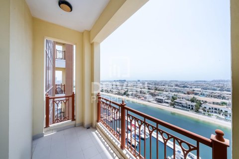 Lägenhet till försäljning i Palm Jumeirah, Dubai, UAE 3 sovrum, 376.54 kvm Nr. 762074 - fotografi 19