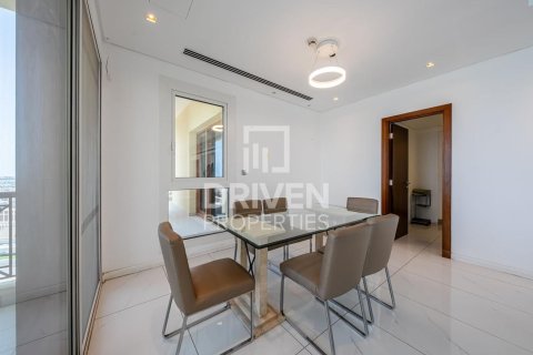 Lägenhet till försäljning i Palm Jumeirah, Dubai, UAE 3 sovrum, 376.54 kvm Nr. 762074 - fotografi 6