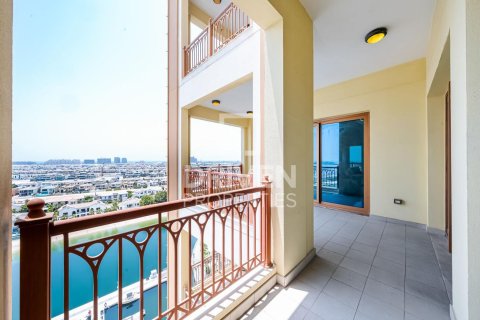 Lägenhet till försäljning i Palm Jumeirah, Dubai, UAE 3 sovrum, 376.54 kvm Nr. 762074 - fotografi 22