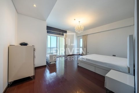Lägenhet till försäljning i Palm Jumeirah, Dubai, UAE 3 sovrum, 376.54 kvm Nr. 762074 - fotografi 10