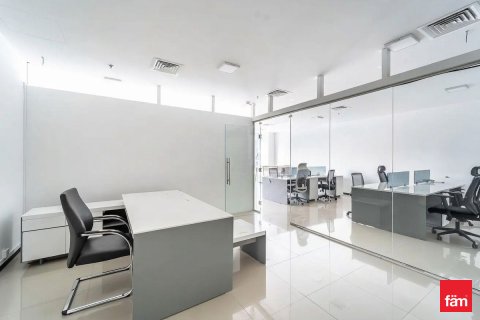 Birojs Business Bay, Dubaijā, AAE 145.8 m2 Nr. 713096 - attēls 7