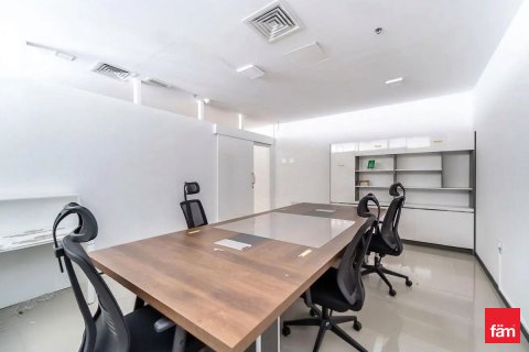 Birojs Business Bay, Dubaijā, AAE 145.8 m2 Nr. 713096 - attēls 6