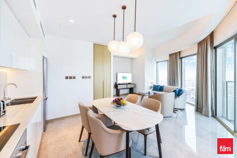 Appartement te koop in Dubai, VAE 2 slaapkamers, 102.4 vr.m., nr 696997 - foto 8