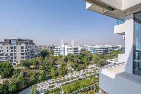 Al Barari, Dubai, UAE의 임대용 아파트 침실 3개, 576.98제곱미터 번호 749781 - 사진 3
