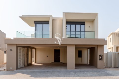 ویلا در Jebel Ali، Dubai ، امارات متحده عربی 5 خوابه ، 715 متر مربع.  شماره 751557