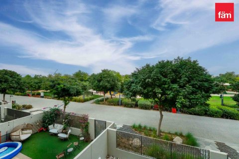 Apartament në Dubai, Emiratet e Bashkuara Arabe 2 dhoma gjumi, 170.4 m2. № 717937