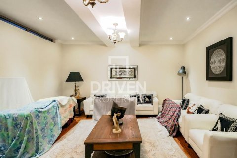 Vilă de închiriat în The Villa, Dubai, EAU 5 dormitoare, 832.5 mp. №746658 - poză 10
