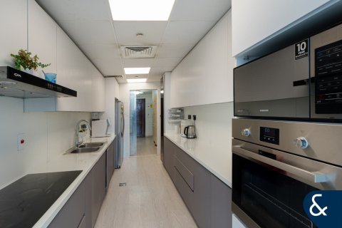 Dubai Marina, UAE의 아파트 침실 3개, 266제곱미터 번호 685104