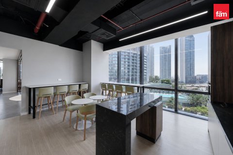 Kantoor te koop in Downtown Dubai (Downtown Burj Dubai), Dubai, VAE 341.3 vr.m., nr 735362 - foto 17