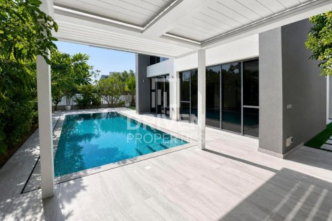 Vila v Dubai Hills Estate, Dubai, SAE 4 spálne, 502.05 m2 č. 762566 - Fotografia 17