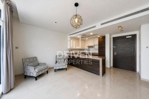 Apartamento en alquiler en Business Bay, Dubai, EAU 1 dormitorio, 113.53 m2 № 762567 - foto 3