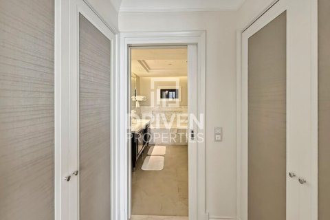 Üürile anda korter asukohaga Downtown Dubai (Downtown Burj Dubai), AÜE: 2 magamistoaga, 162.67 m² Nr 762568 - pilt 15