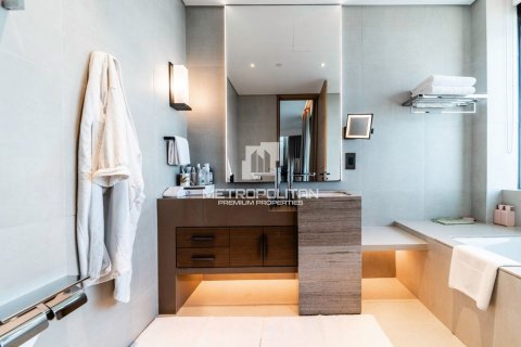 Jumeirah Beach Residence, Dubai, UAE의 임대용 아파트 침실 3개, 179제곱미터 번호 665136 - 사진 27