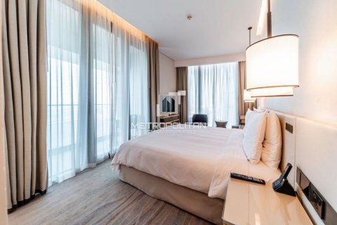 Jumeirah Beach Residence, Dubai, UAE의 임대용 아파트 침실 3개, 179제곱미터 번호 665136 - 사진 10