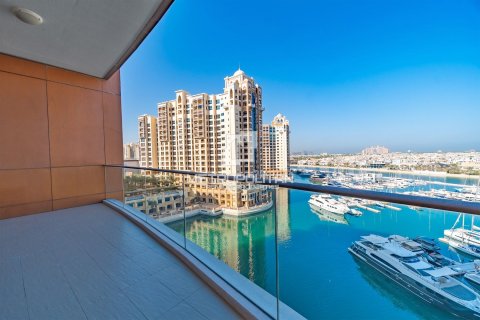 Apartament në Palm Jumeirah, Dubai, Emiratet e Bashkuara Arabe 3 dhoma gjumi, 211 m2. № 665135 - Foto 3