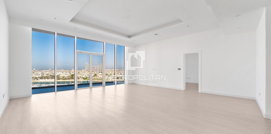 Apartament në Palm Jumeirah, Dubai, Emiratet e Bashkuara Arabe 3 dhoma gjumi, 211 m2. № 665135