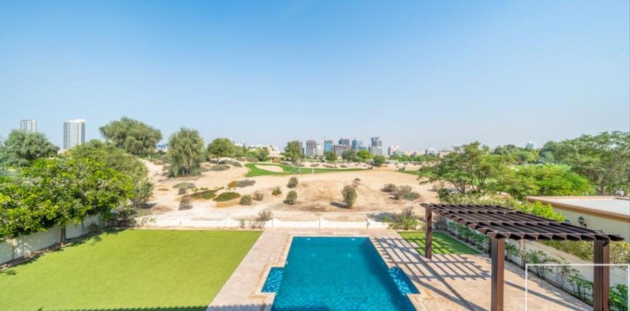Willa w Dubai Sports City, Dubai, ZEA 5 sypialnie, 967.4 mkw. nr 766816