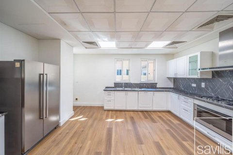 Willa do wynajęcia w Dubai Sports City, Dubai, ZEA 5 sypialnie, 967.4 mkw., nr 766816 - zdjęcie 17
