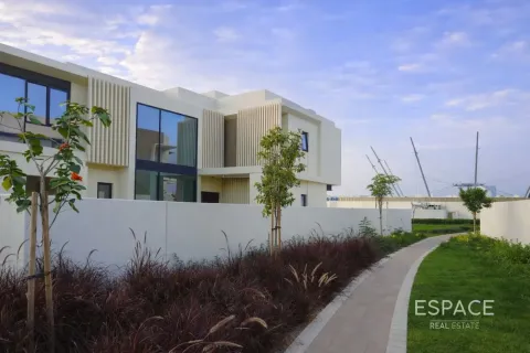 Willa do wynajęcia w Jebel Ali, Dubai, ZEA 5 sypialnie, 441 mkw., nr 738117 - zdjęcie 14