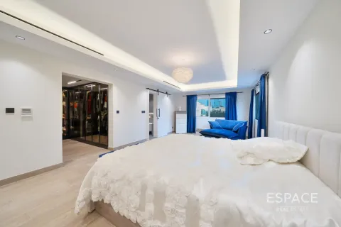 Vila di Meadows, Dubai, UAE 4 bilik tidur, 362 meter persegi № 738112 - foto 14