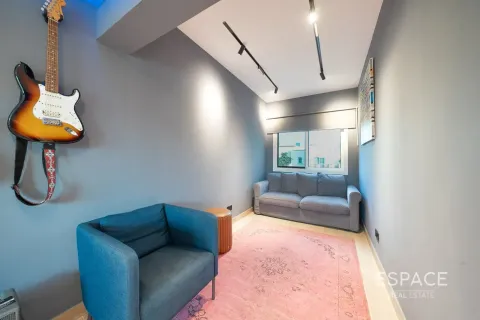 Vila di Meadows, Dubai, UAE 4 bilik tidur, 362 meter persegi № 738112 - foto 11
