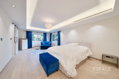 Vila di Meadows, Dubai, UAE 4 bilik tidur, 362 meter persegi № 738112 - foto 13