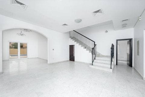 Villa te huur in The Villa, Dubai, VAE 5 slaapkamers, 342.63 vr.m., nr 768794 - foto 5